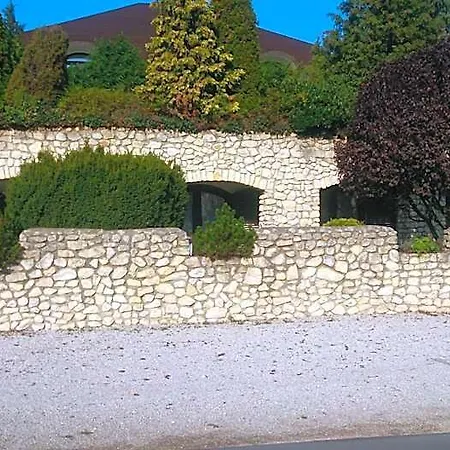 Steinhaus Bed & Breakfast 4*