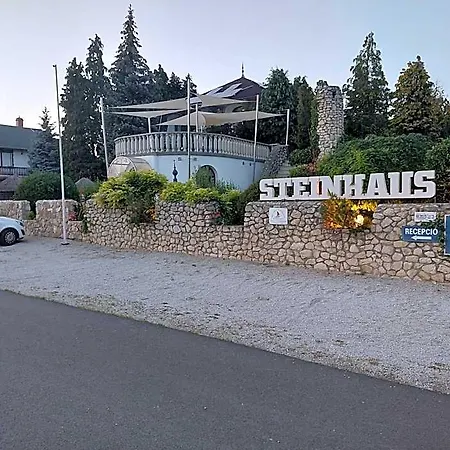 Steinhaus Bed & Breakfast Keszthely