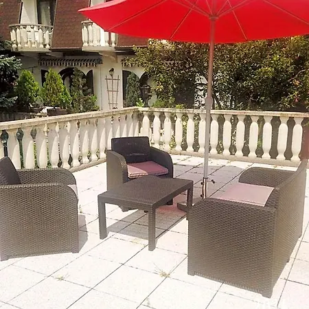 Steinhaus Bed & Breakfast 4*