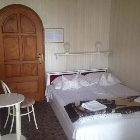 فندق مبيت وإفطار Steinhaus 2*