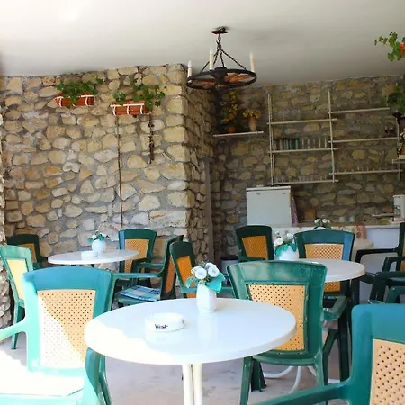Bed & Breakfast Steinhaus 4*