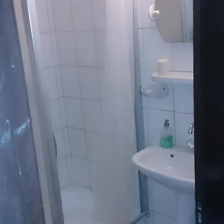 Oda ve Kahvaltı Steinhaus 4*